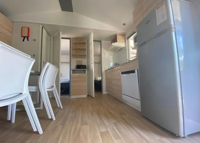 Mobile In 5-star * 몽탈리베-레-방